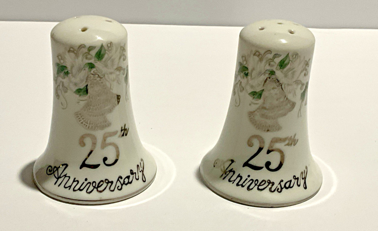 Lefton 25th Anniversary Salt & Pepper Shakers 1132 Japan Trade Mark Exclusives