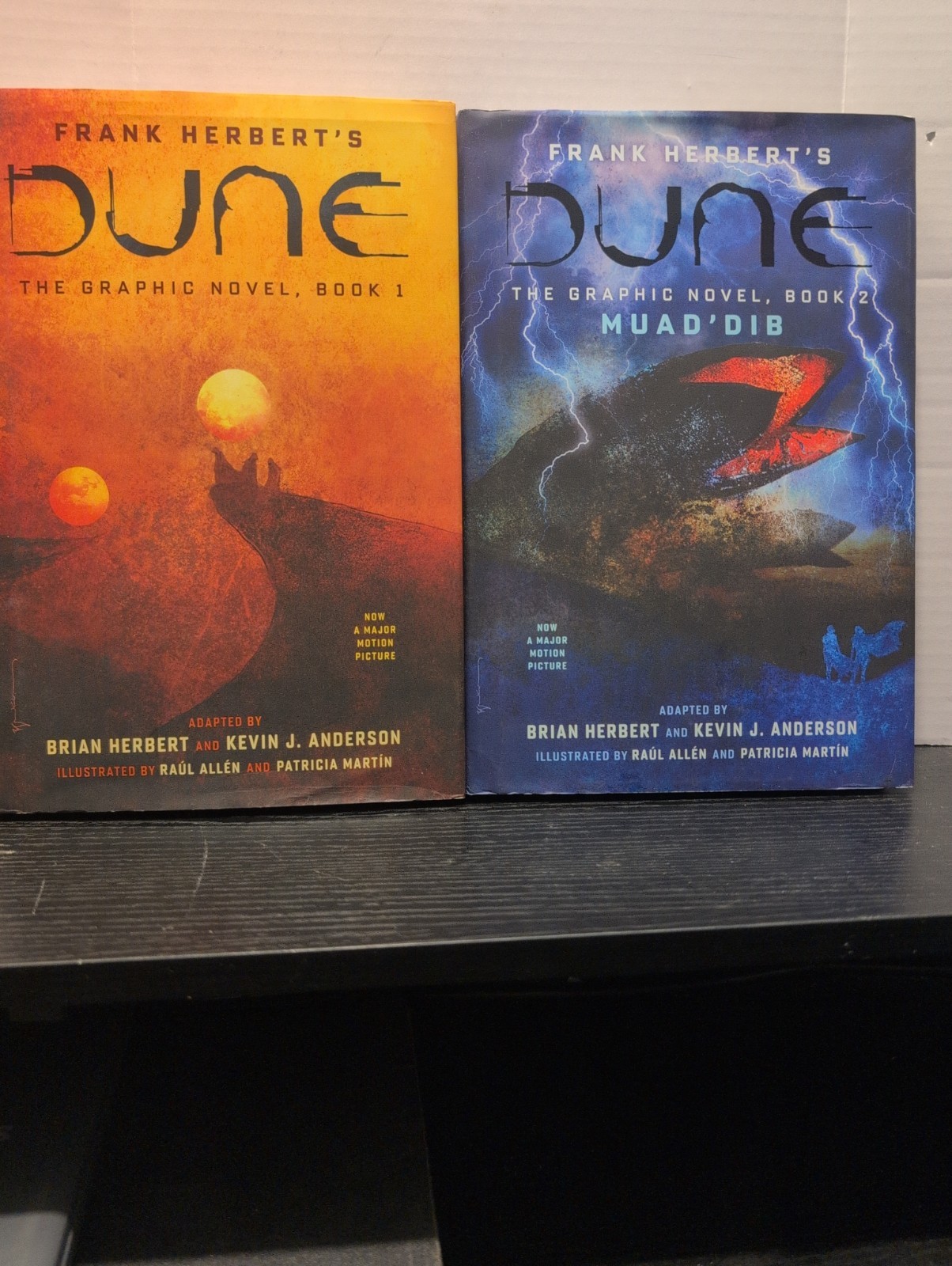 DUNE GRAPHIC NOVEL BOOKS 1 & 2 DUNE GRAPHIC NOVEL BOOKS 1 & 2