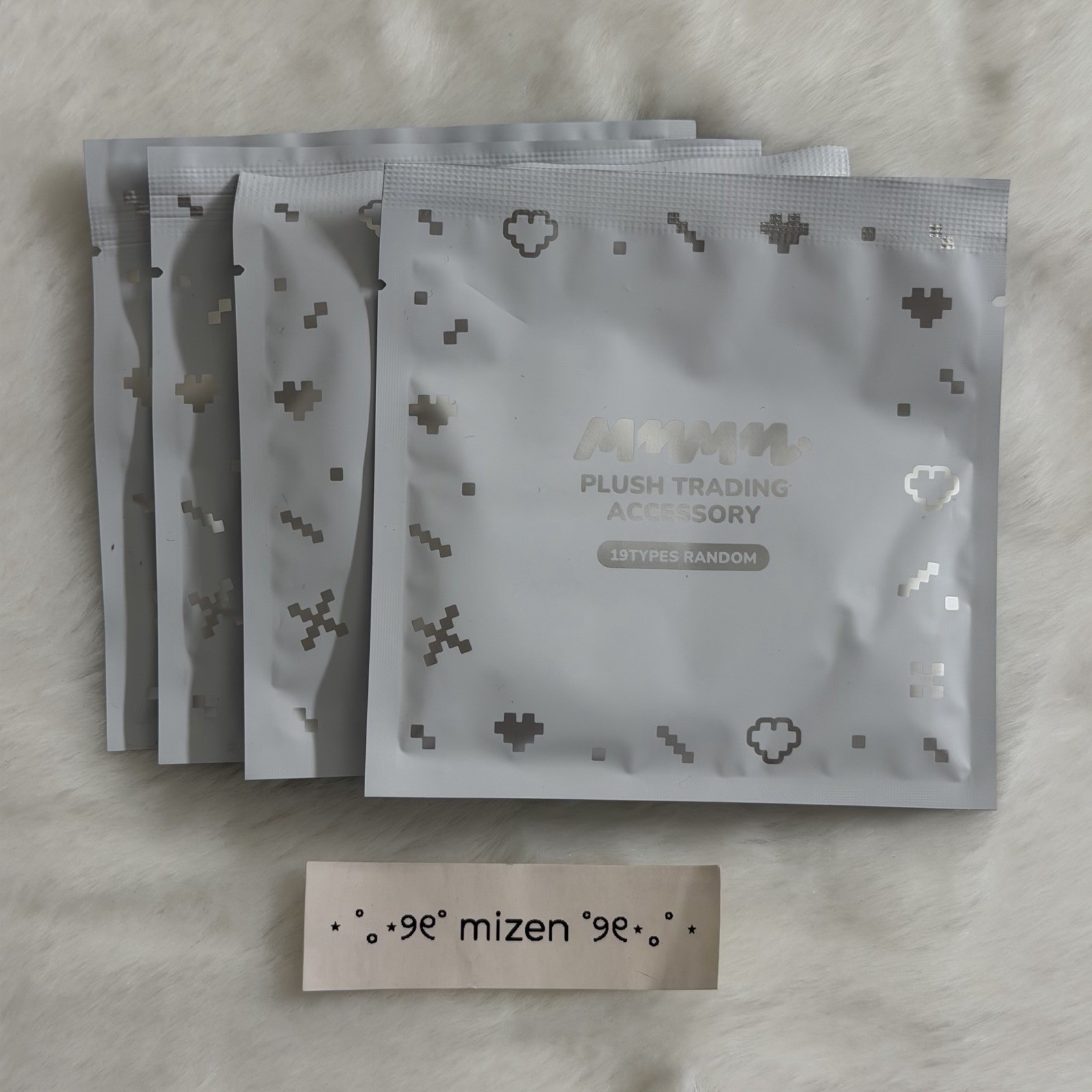 PLAVE MMMM PLUSH TRADING ACCESSORY (RANDOM) YEJUN NOAH BAMBY EUNHO HAMIN