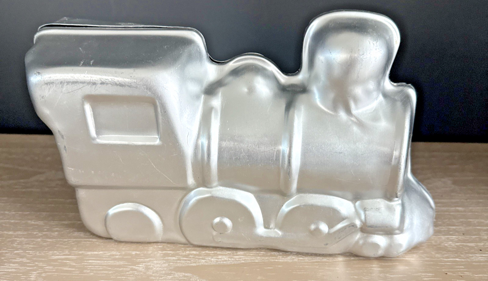 Vintage Wilton Train Cake Pan #2105-2861 Aluminum Locomotive 3D