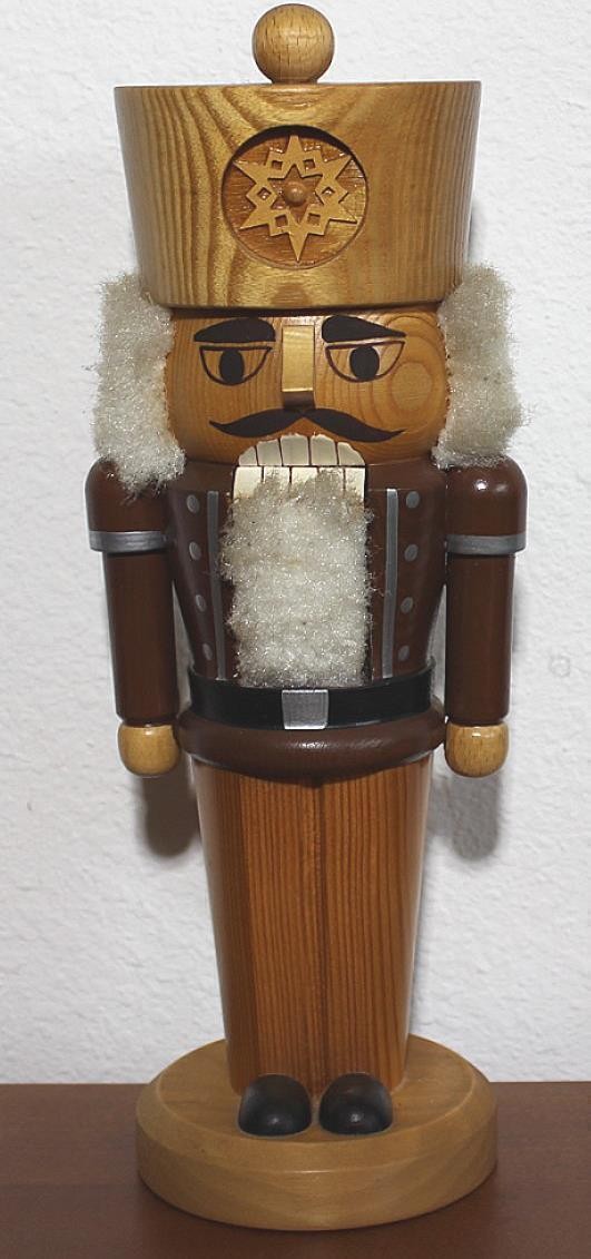 Vintage Erzgebirgische Volkunst Wooden Snowflake Nutcracker Soldier Excellent