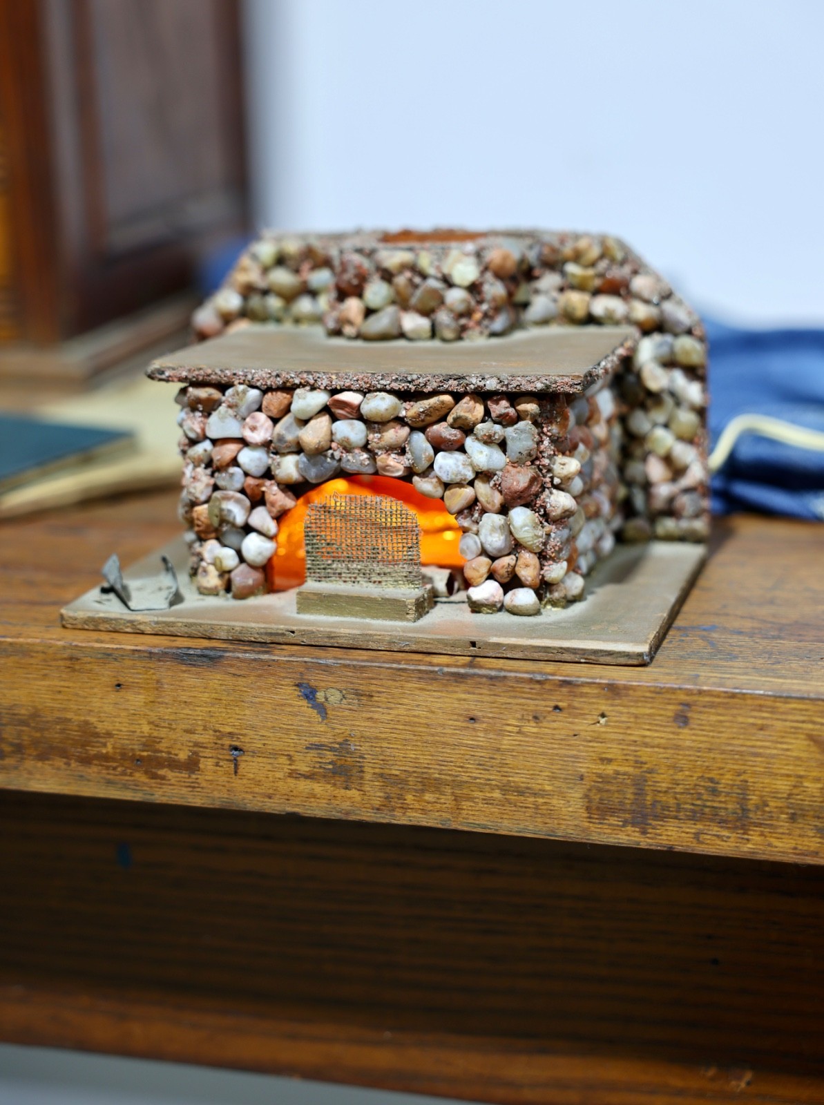 Vintage Christmas fireplace W/ light Small Rock Wall 1950s 60s Folk Art Antique