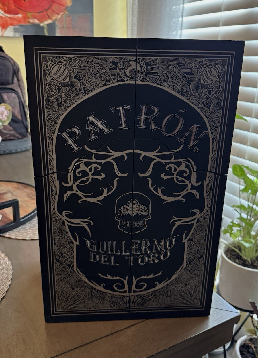 Patrón x Guillermo del Toro Black Liquor Bottle Display Box Case Skull Design