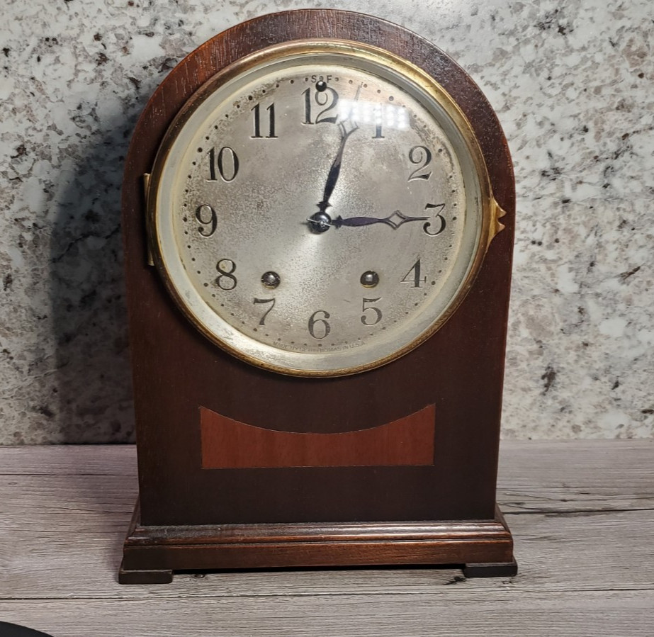 Vintage 1920s-40s Seth Thomas Arched Top Mantel Clock Wood Case Serviced