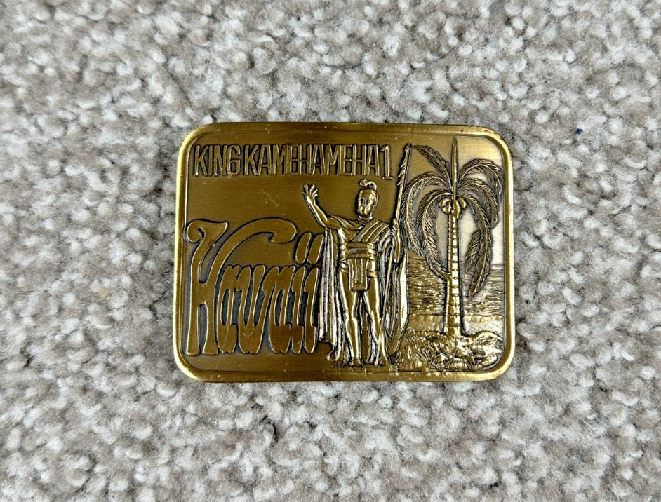 Vintage Hawaii King Kamehameha1 Brass Belt Buckle Hawaiian Dollar Palm Tree
