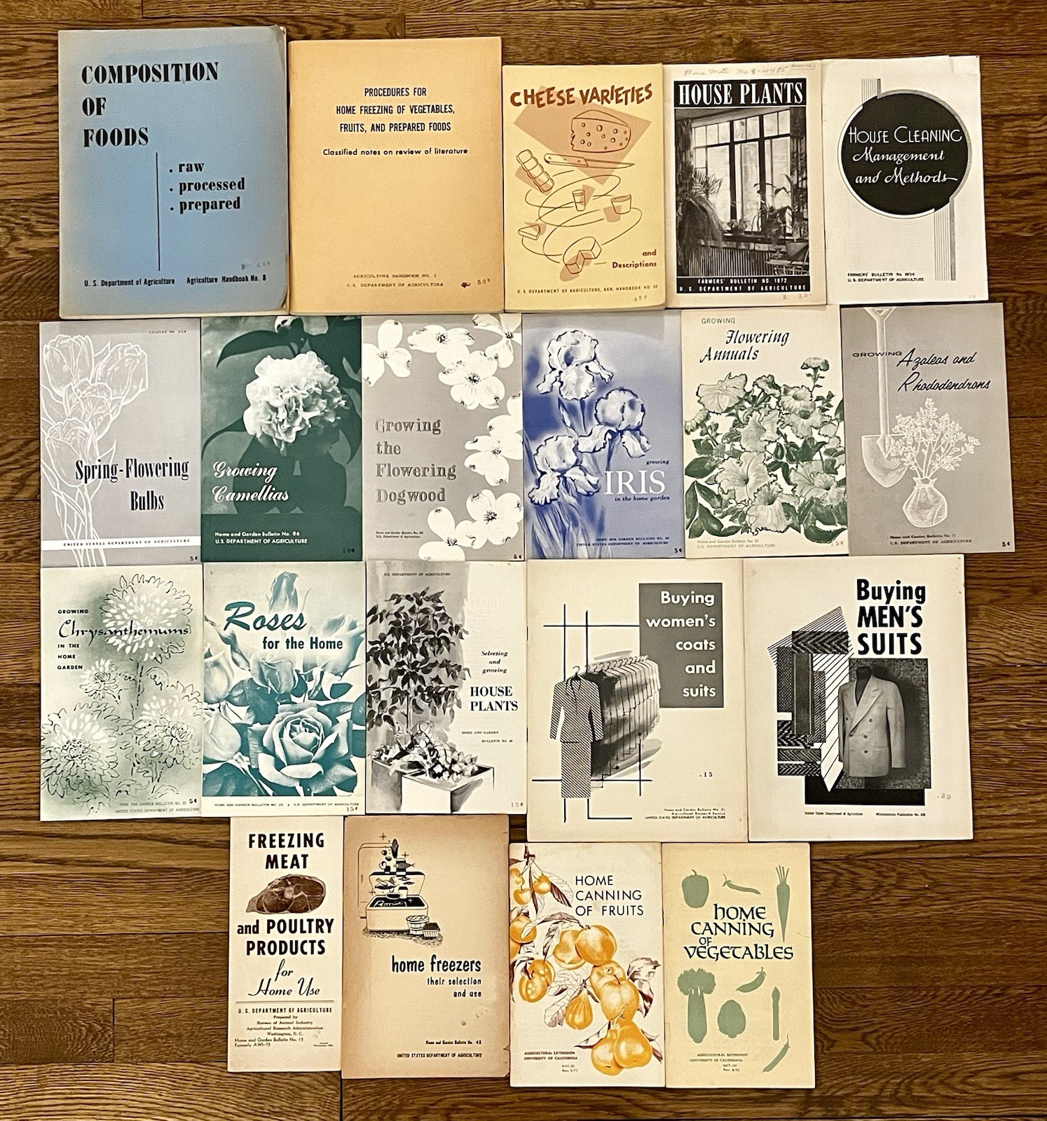 19 Vtg US Dept Agriculture & Farmers Bulletin Home Garden Pamphlets 1940s-70s