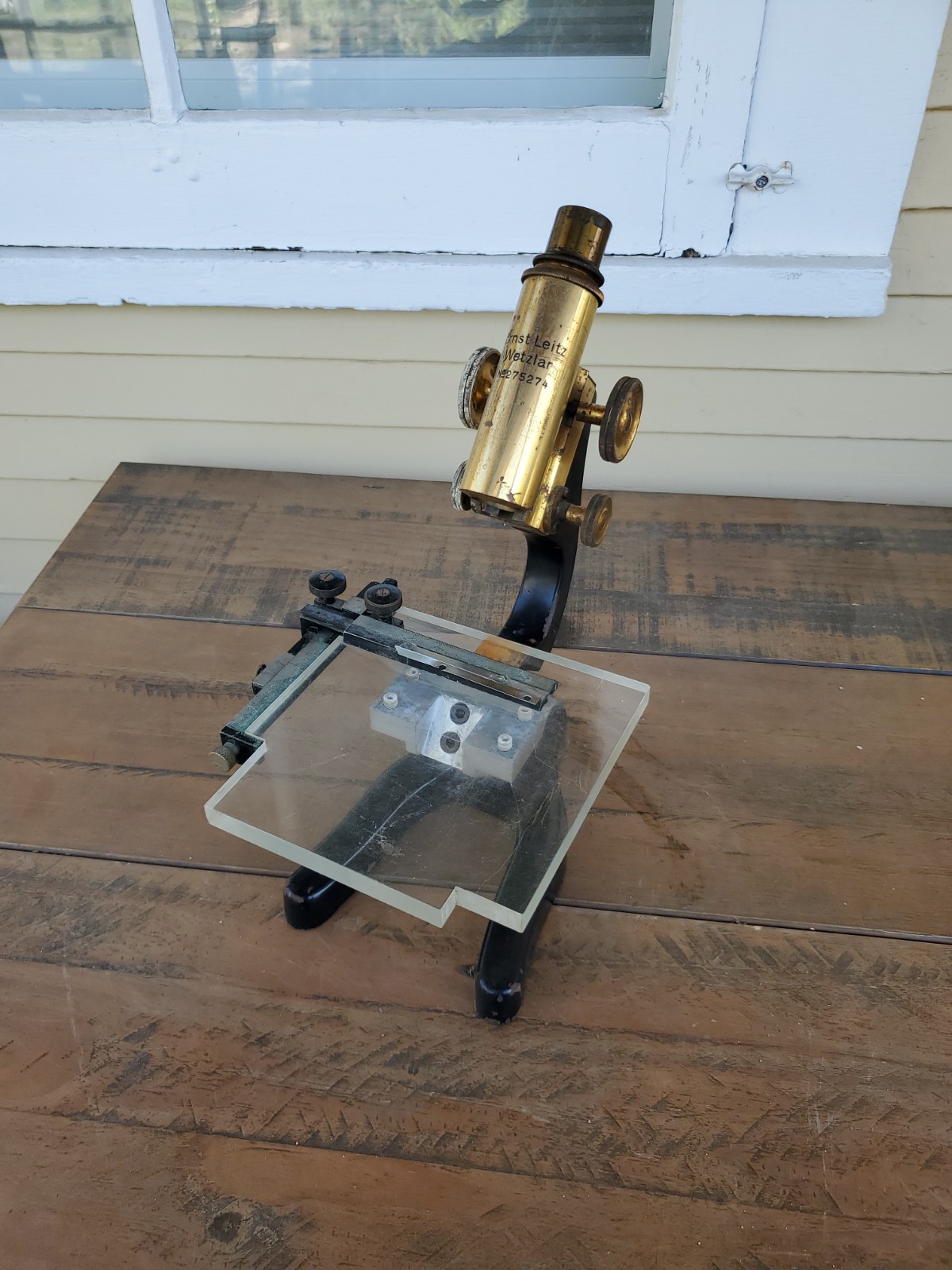 Vintage E Leitz Wetzlar Brass Microscope Stand Black Base #275274 Parts Repair?
