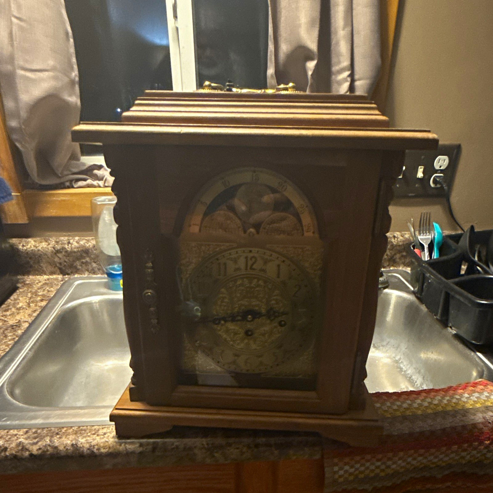 Emperor Clock Co Mantel Clock Mechanical Westminster Chime Hermle 341-020