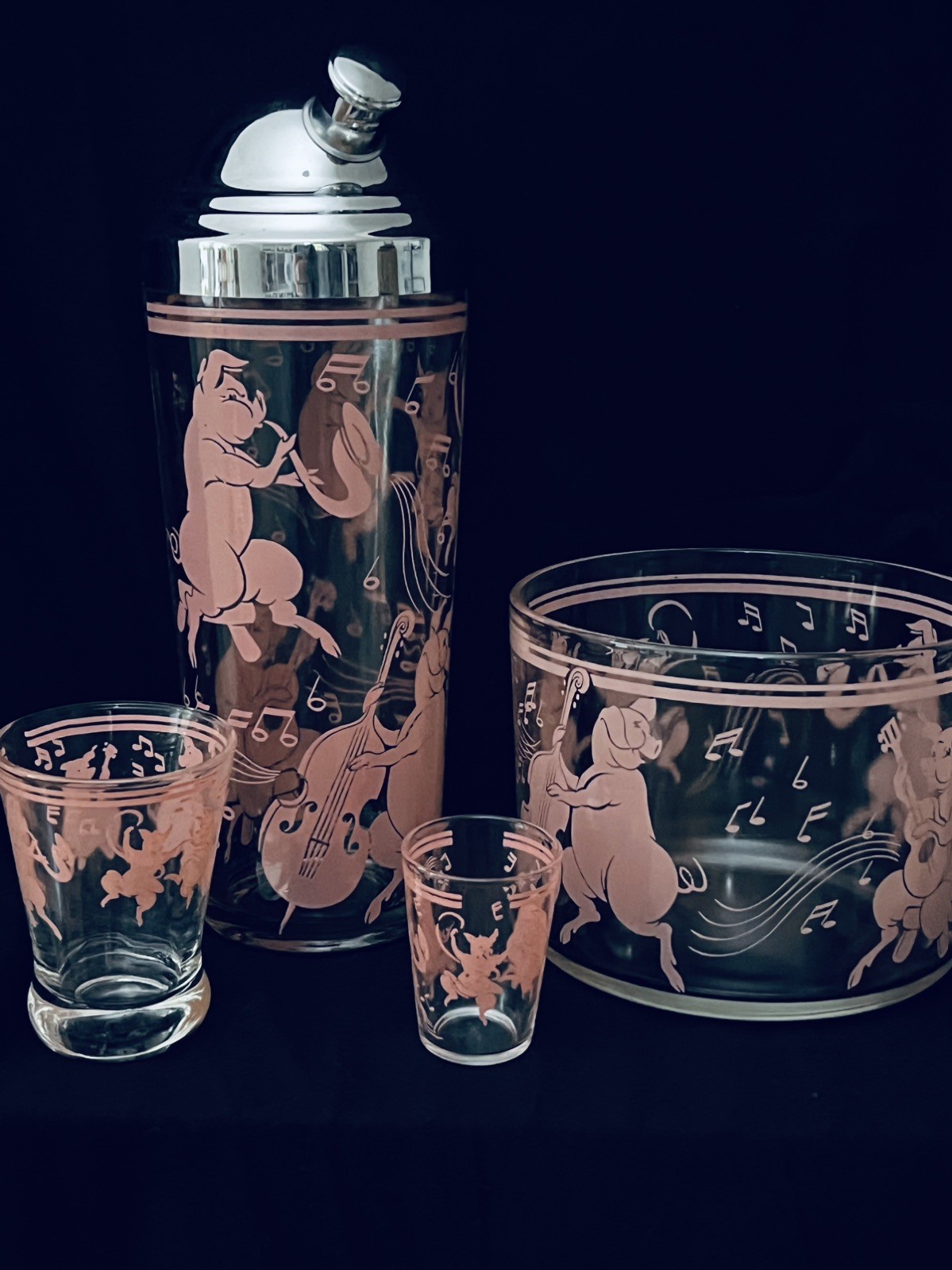 VTG 1950s MCM Hazel Atlas Pink Musical Dancing Pigs 12pc Cocktail Barware EUC