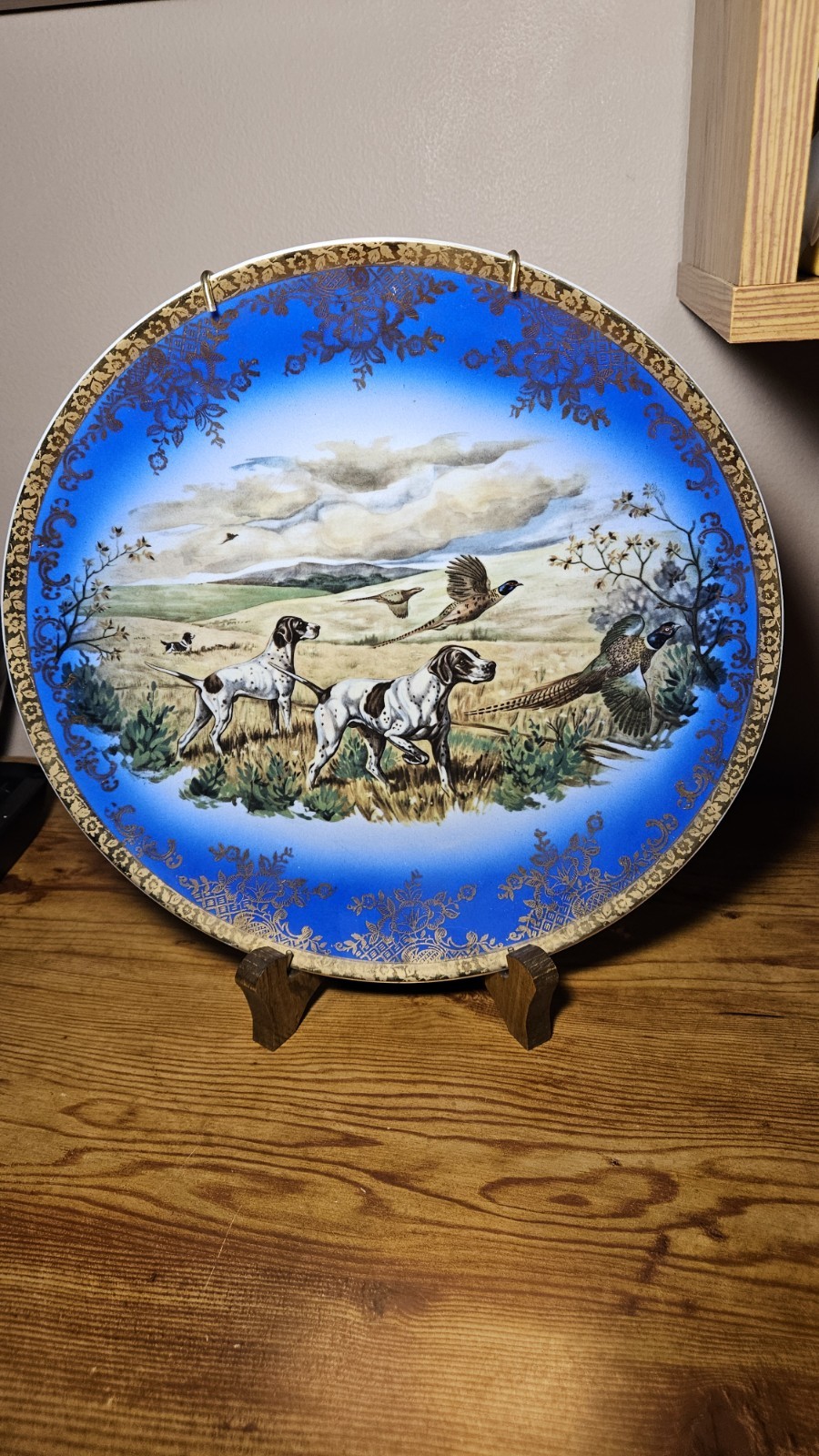 11½ Inch Dog Bavarian Plate German Pointer Hunting Pheasant Gold Gilt Blue