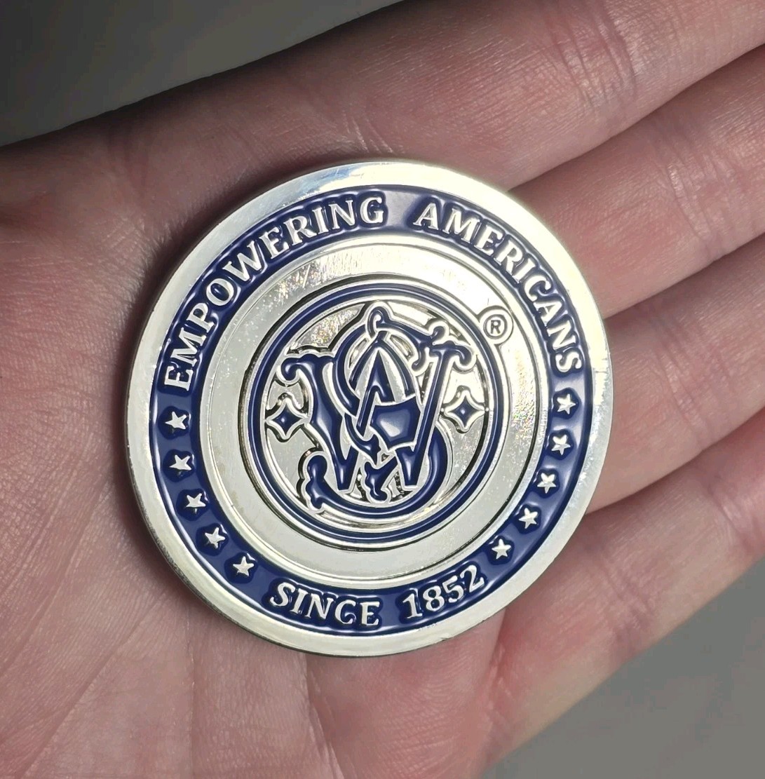 Smith And Wesson Challenge Coin Rare Collectors Challenge Coin Military Silver