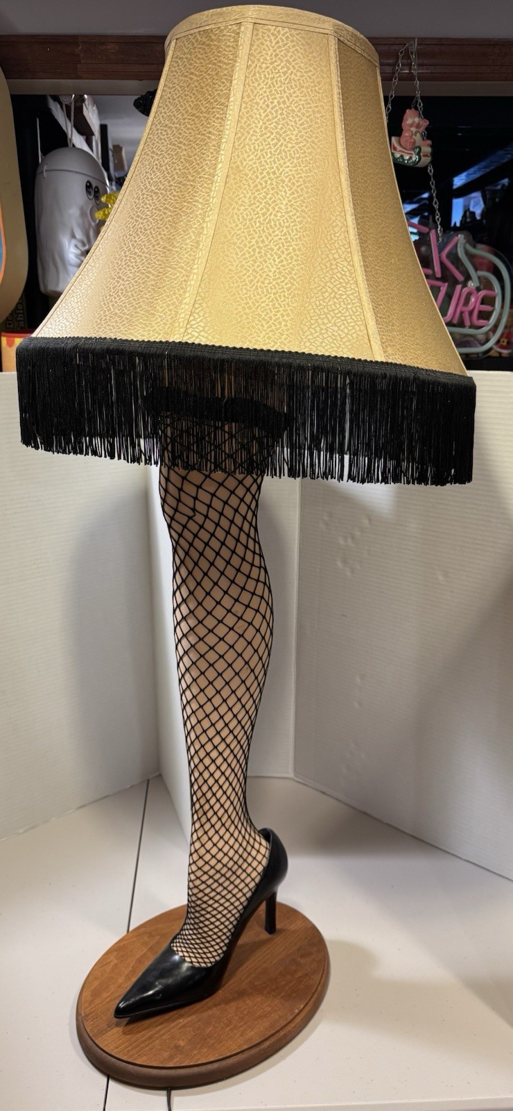 Vintage A Christmas Story Full Leg Lamp In Stockings & Heels With Shade 39.5” Vintage A Christmas Story Full Leg Lamp In Stockings & Heels With Shade 39.5”