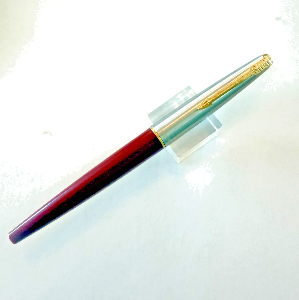 1960s dark red Parker 45 Fountain pen FINE nib Cartridge filler. Gold trim. NICE