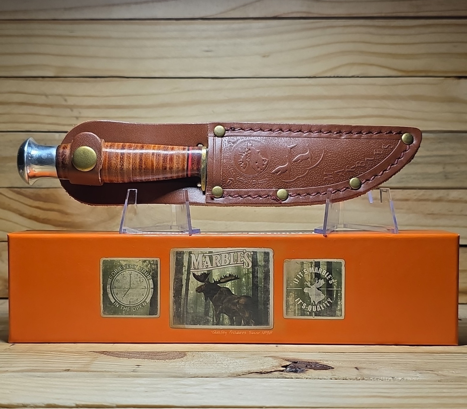 Marbles MR302 Hunting Knife Clip Point 3.5-4in Stainless Wood Handle W/Sheath Marbles MR302 Hunting Knife Clip Point 3.5-4in Stainless Wood Handle W/Sheath