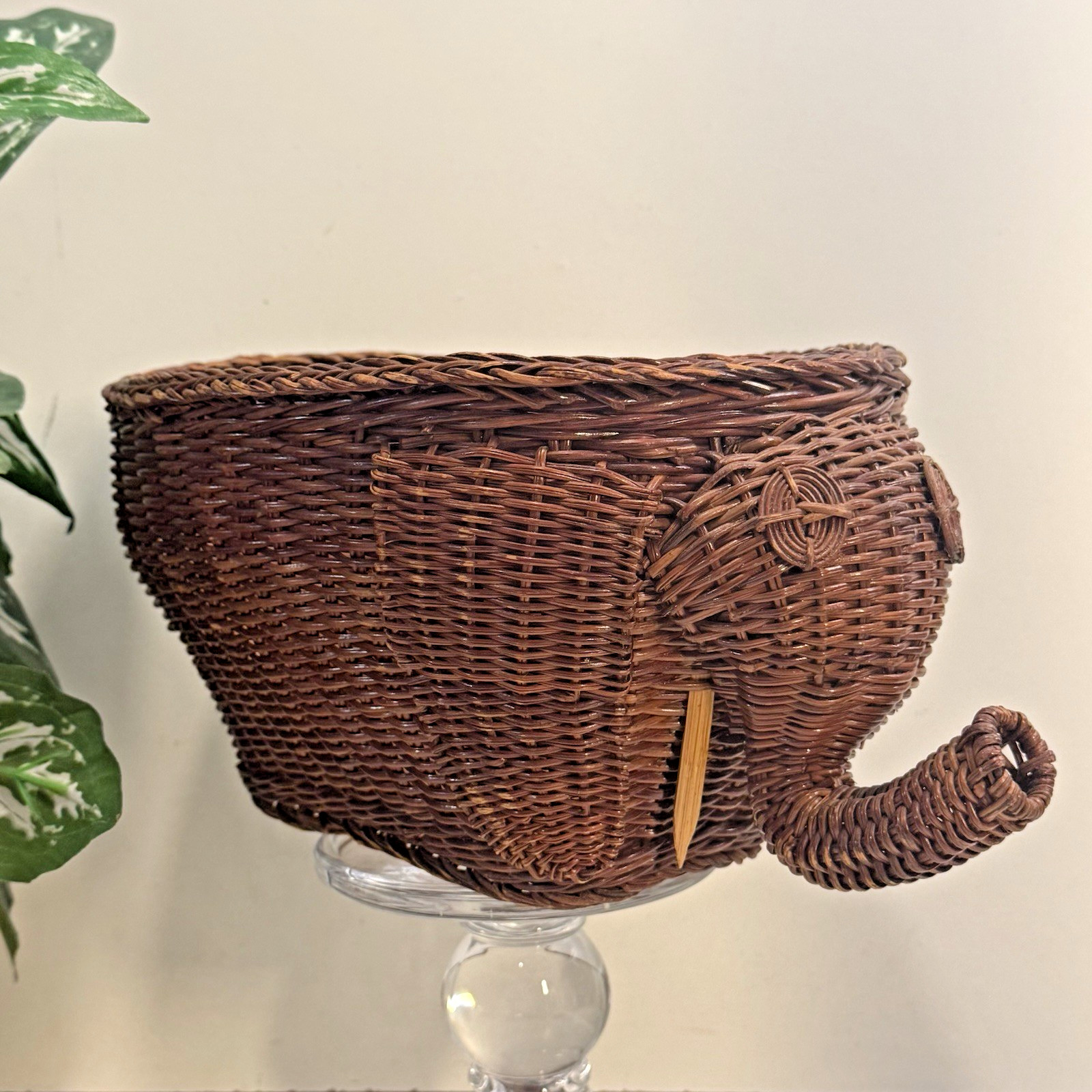 Vintage Dark Wicker Oval Elephant Planter Basket Large Size, 12\