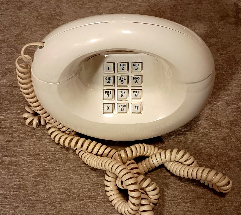 Vintage Bell System Western Electric Donut Push Button Sculptura Phone Cream