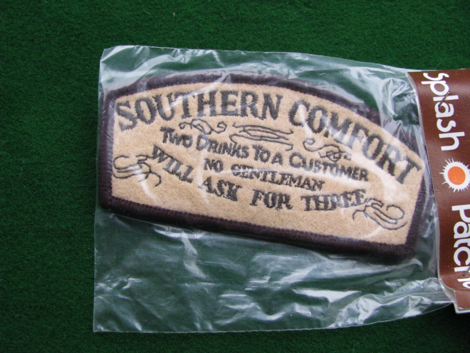 VINTAGE SOUTHERN COMFORT  Iron/Sew on Embroidered Patch