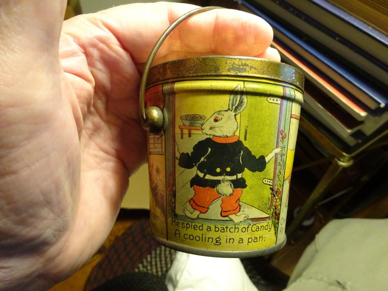 ANTIQUE 