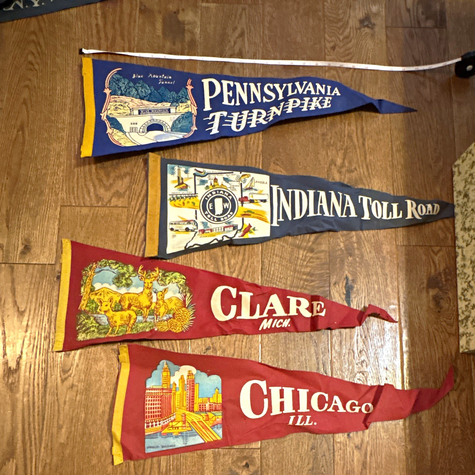 Vintage Travel Pennant Lot -1950s 1960s-Chicago, PA Turnpike, Indiana, Michigan Vintage Travel Pennant Lot -1950s 1960s-Chicago, PA Turnpike, Indiana, Michigan