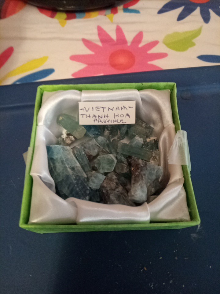 Box of 65 Aquamarine Crystals From Vietnam (Thanh Hoa Province)