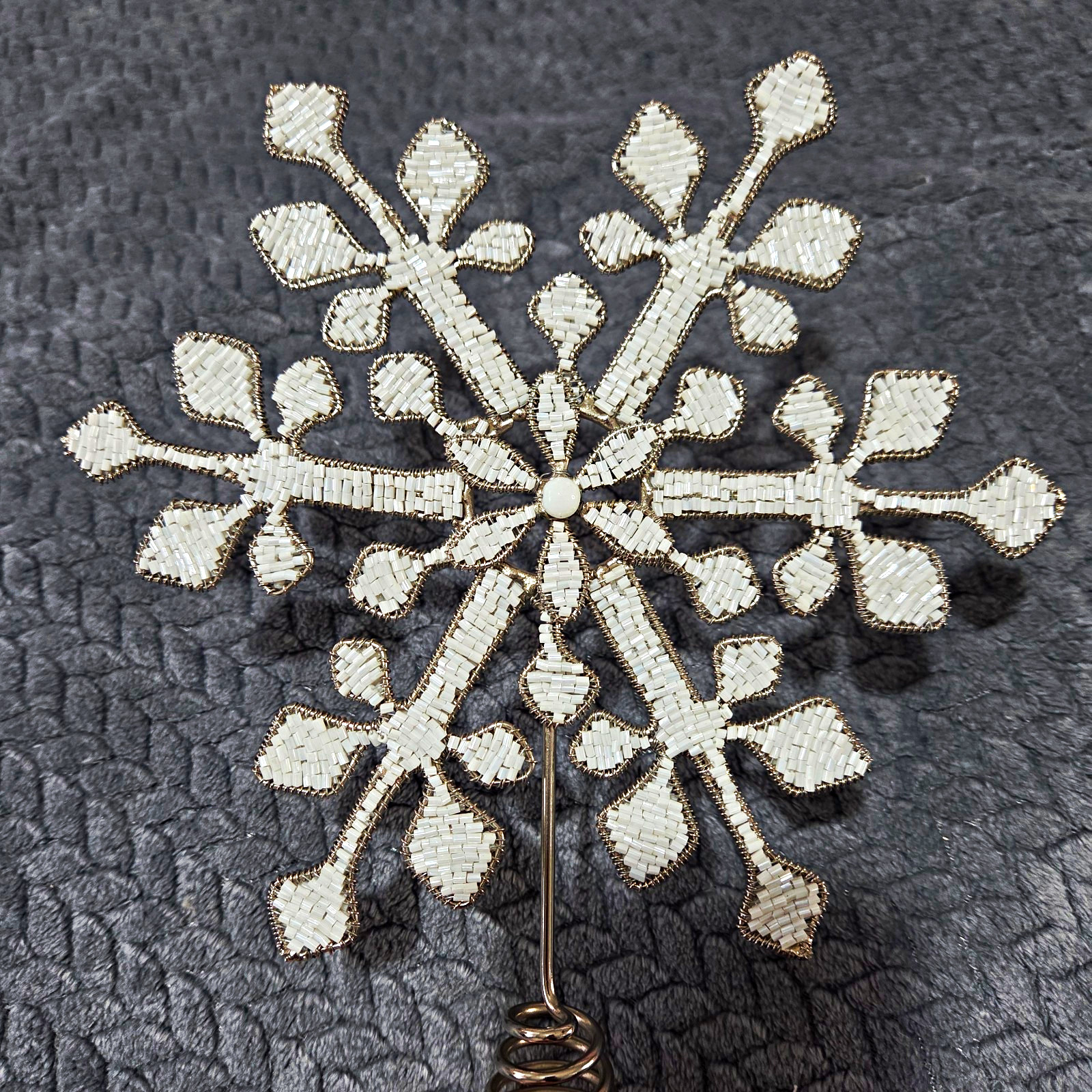 Silver White Glass Beaded Metal Snowflake Christmas Tree Topper Coil
