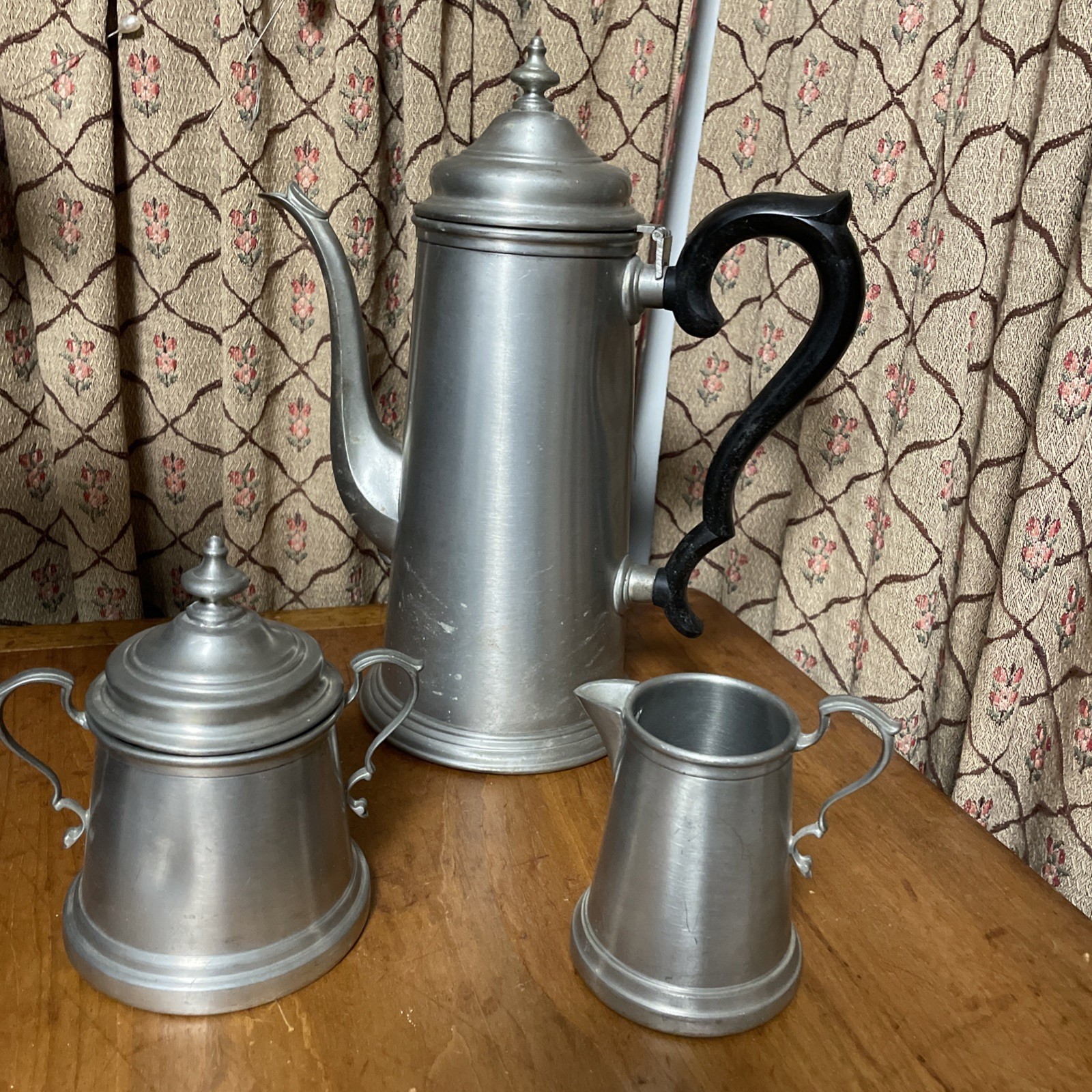 ANTIQUE 3pc INTERNATIONAL SILVER CO.  PEWTER COFFEE POT CREAMER & SUGAR  