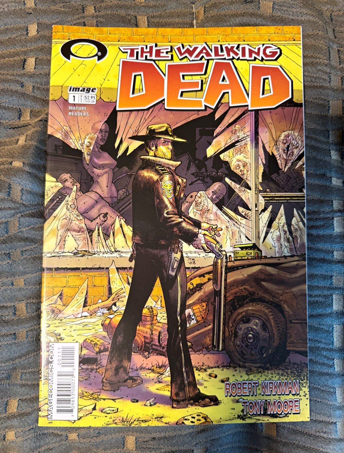 The Walking Dead #1 First Print, NM-Robert Kirkman.