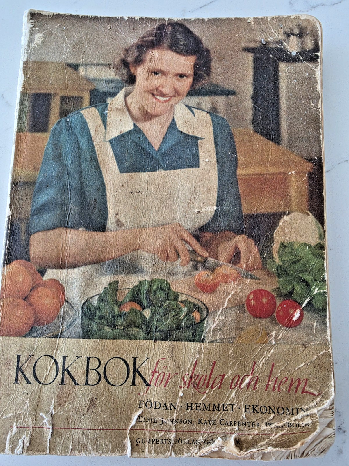 Vintage Swedish Cookbook  Kokbok för skola och hem / Födan Hemmet Ekonomin 1955