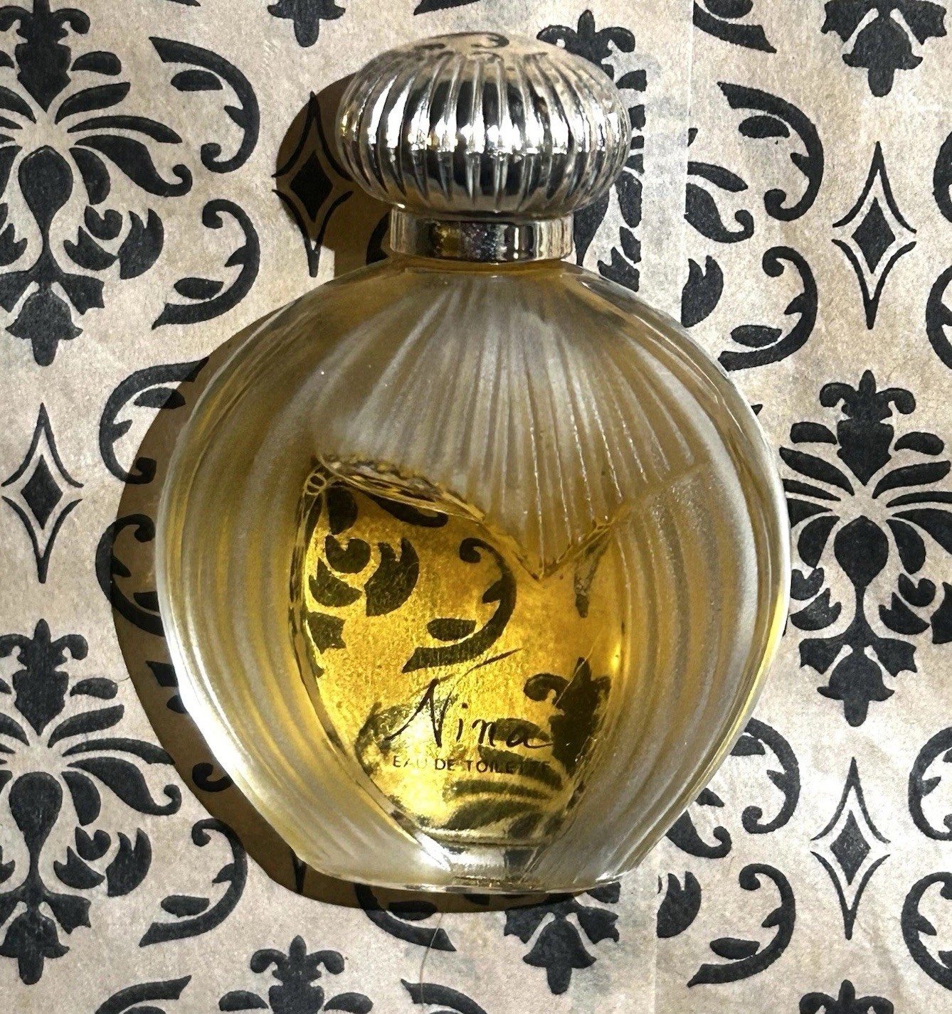 Nina by Nina Ricci 15ml Perfume Parfum Pure Splash Full vintage Nina by Nina Ricci 15ml Perfume Parfum Pure Splash Full vintage