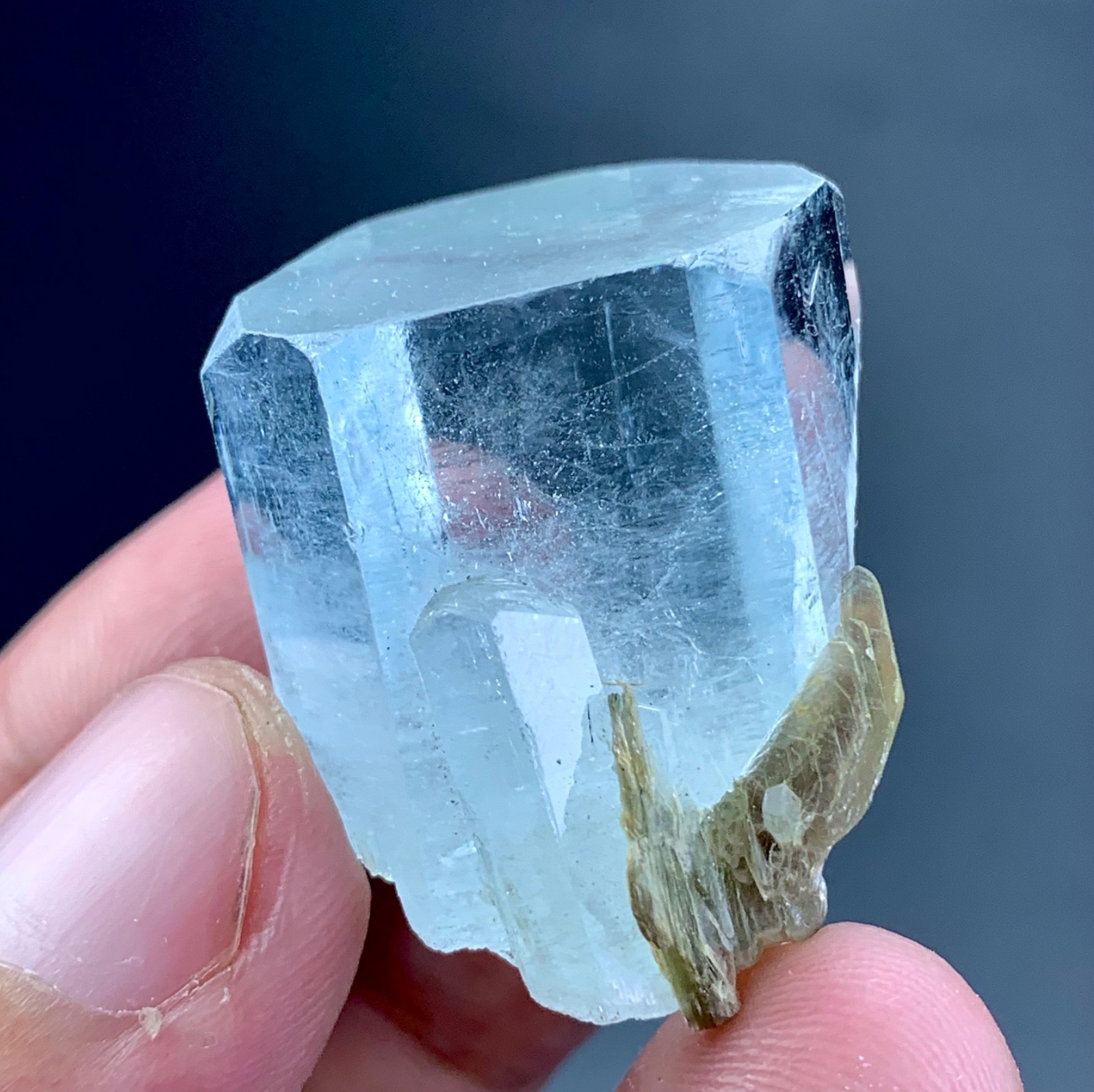Aquamarine Crystal From Pakistan 128 Carat