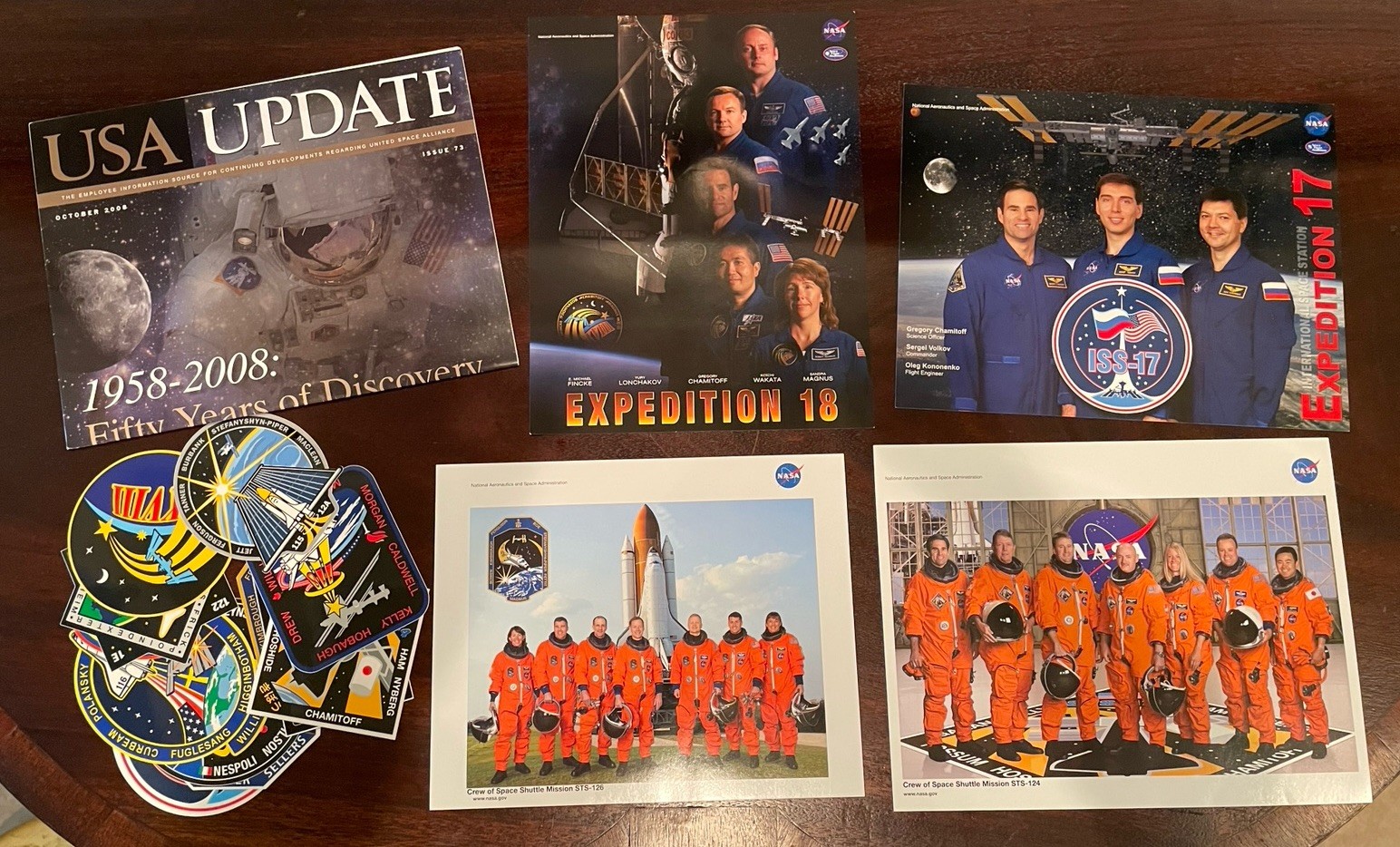 NASA PICTURES & STICKERS MEMORABILIA