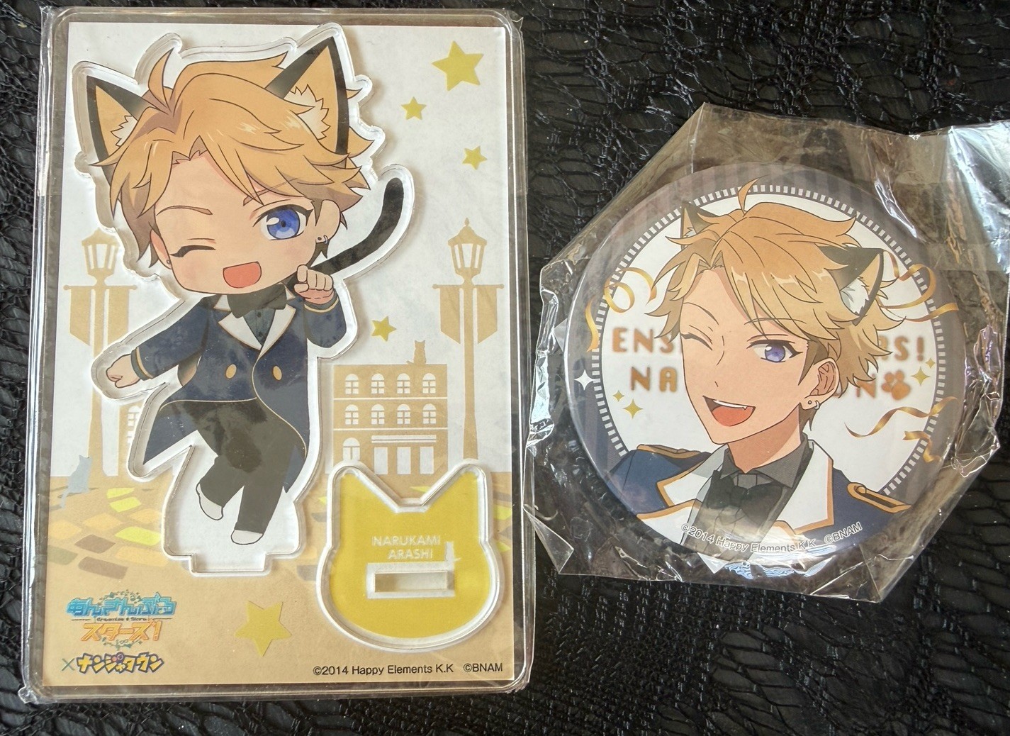 Ensemble Stars Narukami Arashi Acrylic Stand Can Badge Lot Japan NEW