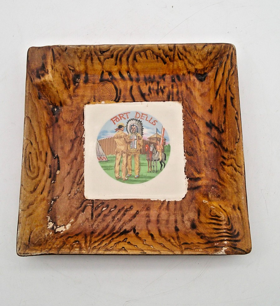 Rare Fort Dells Wisconsin Dells Souvenir Ceramic Ashtray 7 Rare Fort Dells Wisconsin Dells Souvenir Ceramic Ashtray 7