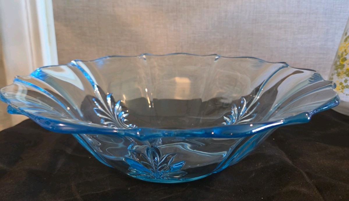 Vintage Fostoria Baroque Azure Blue Glass Oval 11 ½” Rolled Edge Console Bowl