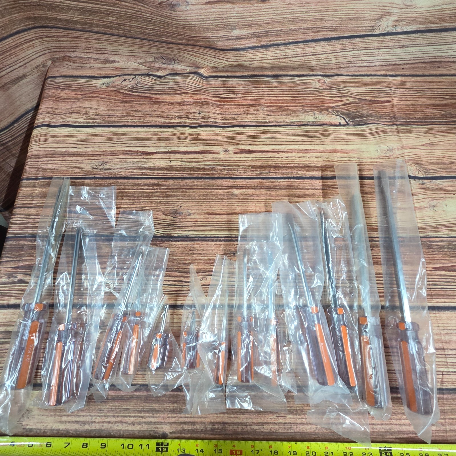 Vtg Allis-Chalmers screwdriver set orange/clear 13 pieces Phillips & flat head