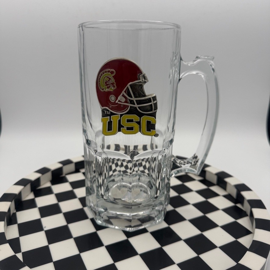 USC Trojans Beer Mug Glass Clear Excellent 3D Helmet Pewter Emblem NCAA Fan Gear USC Trojans Beer Mug Glass Clear Excellent 3D Helmet Pewter Emblem NCAA Fan Gear