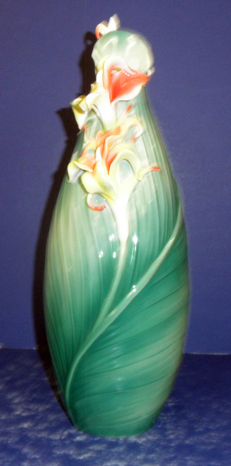 NIB - Franz FZ01730 Canna Lily Vase