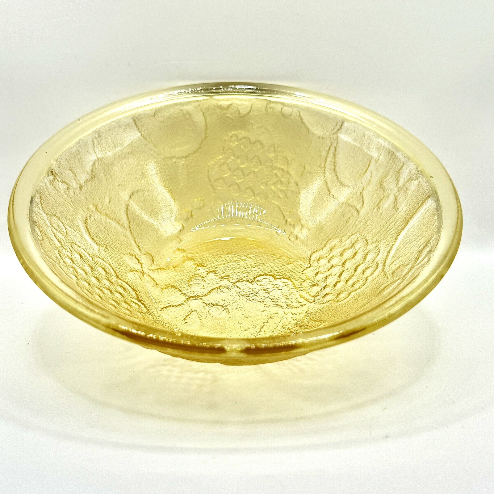 Set of 4 Vintage Japan Textured Glass Salad Bowl yellow Gold Fruits Rare unused