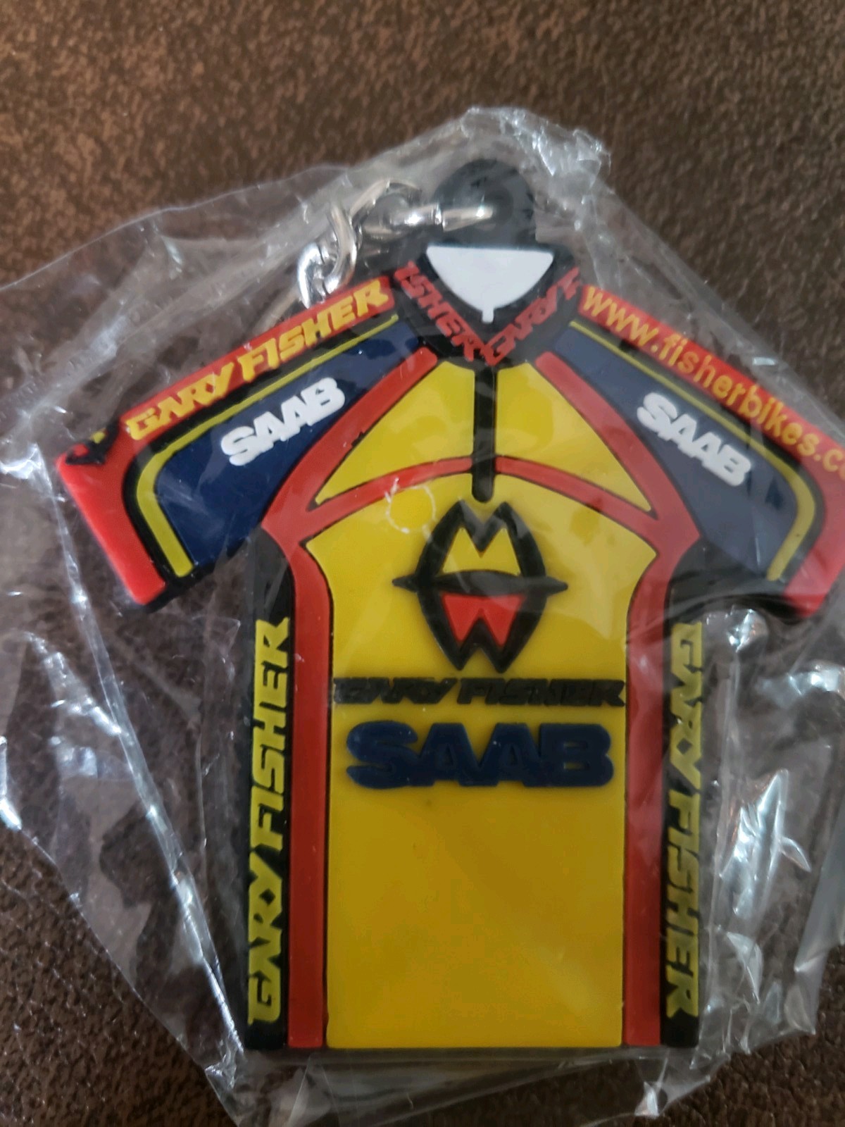 Vintage Gary Fisher SAAB Jersey Keychain Bike Cycling Key Ring Chain