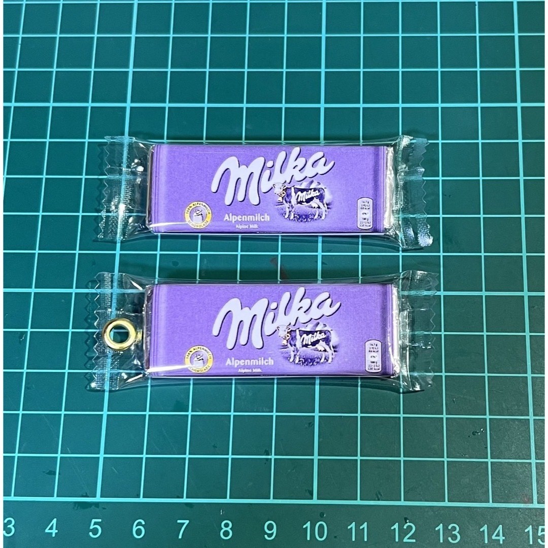 126 Milka Chocolate Candy Charm No.rr2222