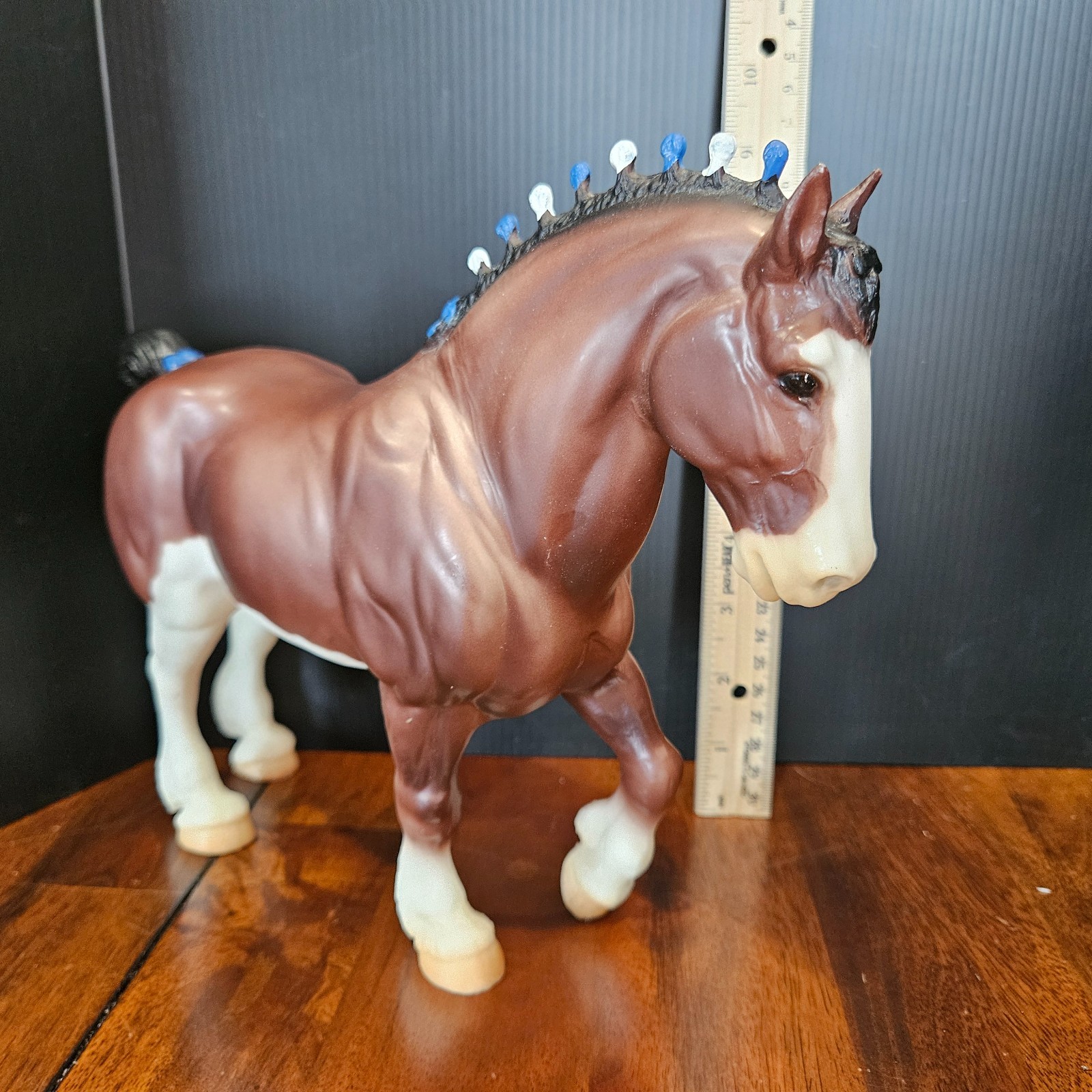 Breyer Classics Horse HIGHLAND CLYDESDALE #868 Draft Horse Brown White Figure Breyer Classics Horse HIGHLAND CLYDESDALE #868 Draft Horse Brown White Figure