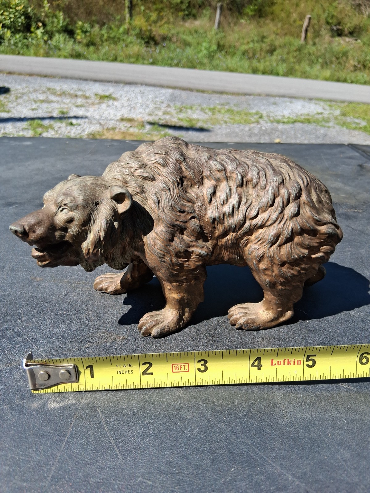 Vintage Metal Grizzly Bear Statue Vintage Metal Grizzly Bear Statue
