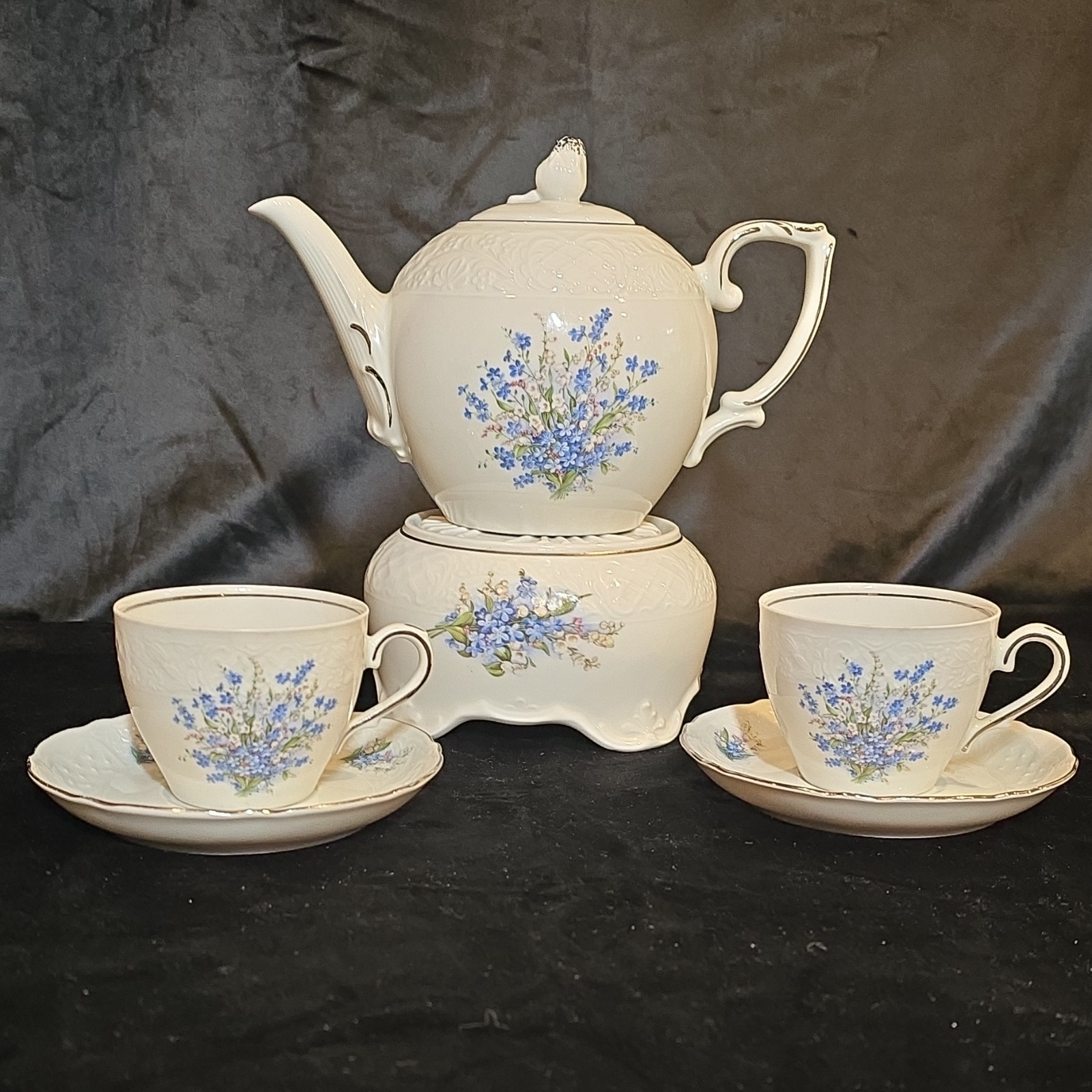 MINT Schumann Arzberg Forget-Me-Not Tea Set for 2 - Platinum Trim - Pot & Warmer