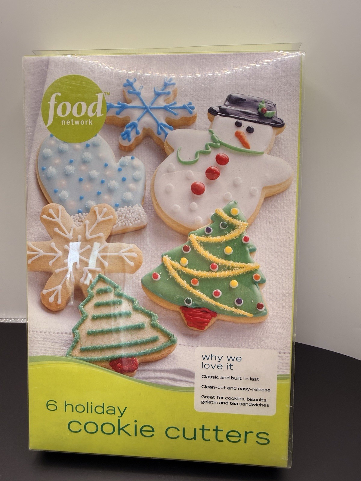 NIB Food Network 6 Arctic cookie cutters Tree, snowflake, snowman, Star, Mitten,
