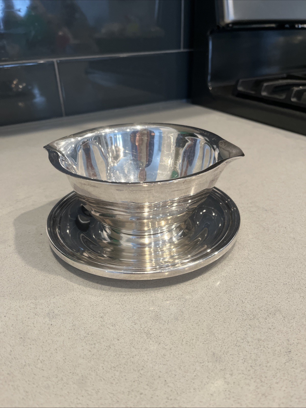 Vintage International Concord Silverplate Gravy Boat Bowl W/Attached Underplate Vintage International Concord Silverplate Gravy Boat Bowl W/Attached Underplate