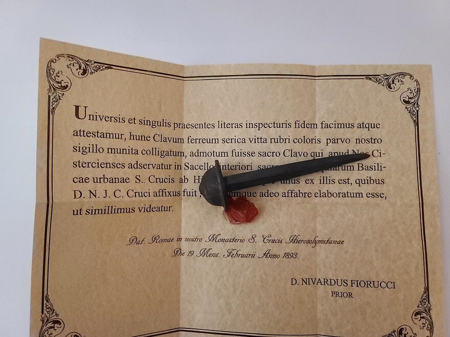 Reliquary Relic D.N.J.C. the Holy Nail with document.