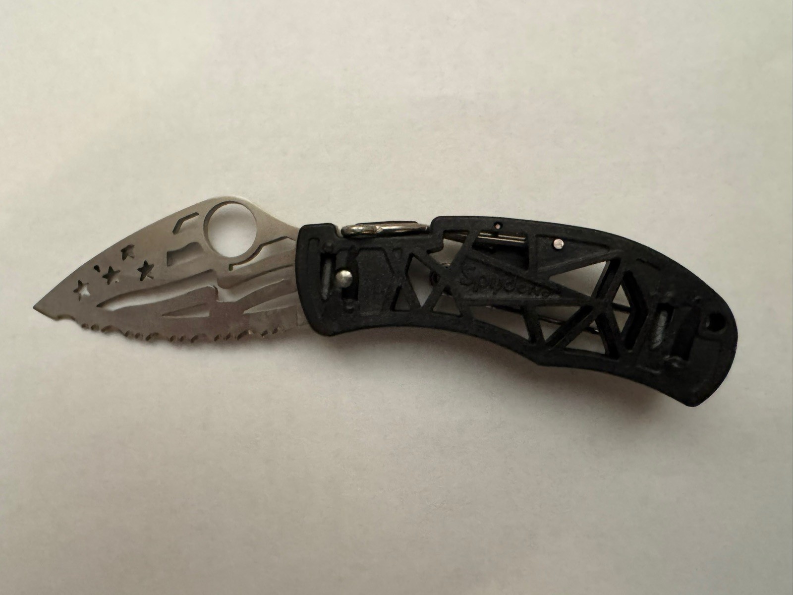 Spyderco C35SBK “Q” USA FLAG  skeletonized knife NIB