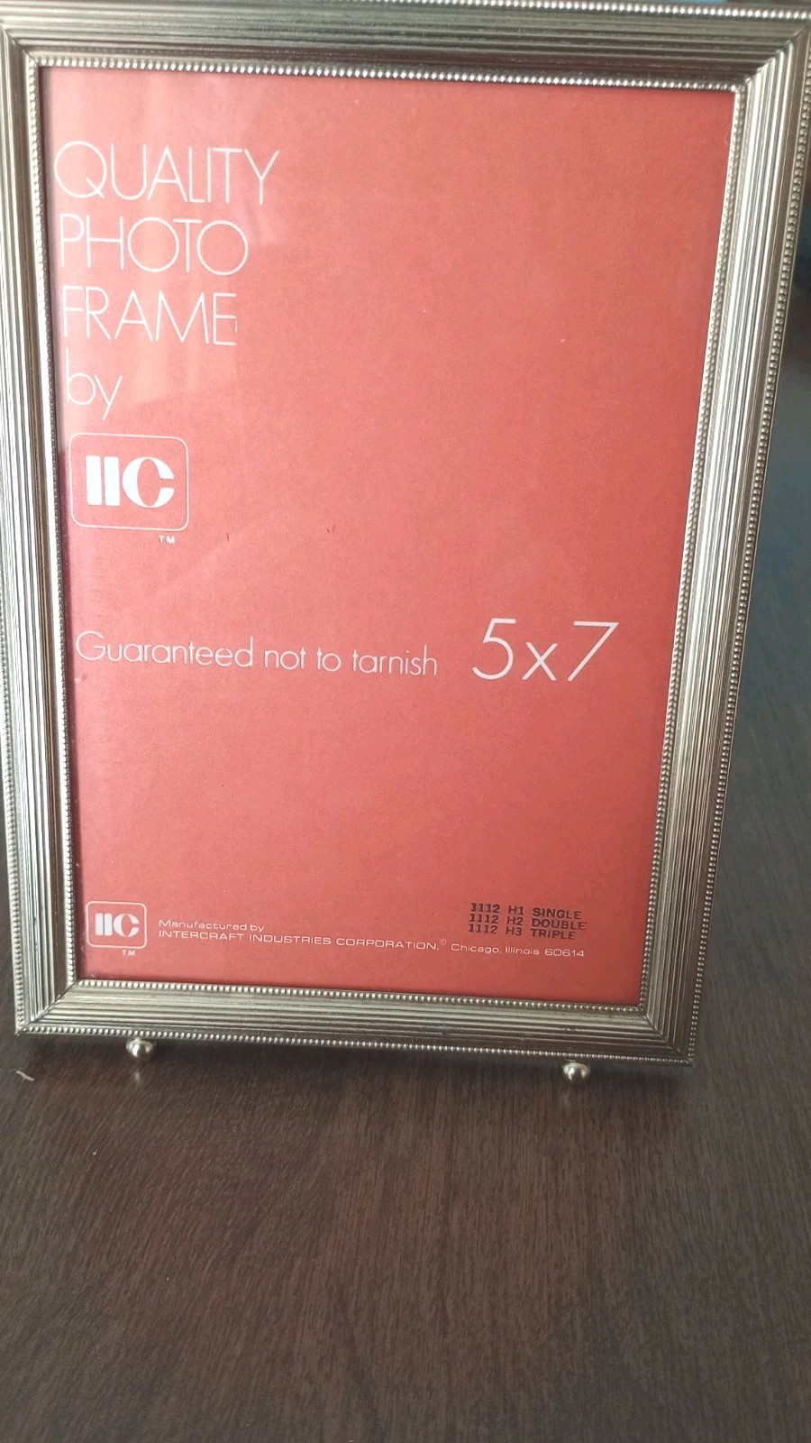 Vintage Intercraft Industries Gold Picture Frame Footed Non Tarnish  5 by 7 in