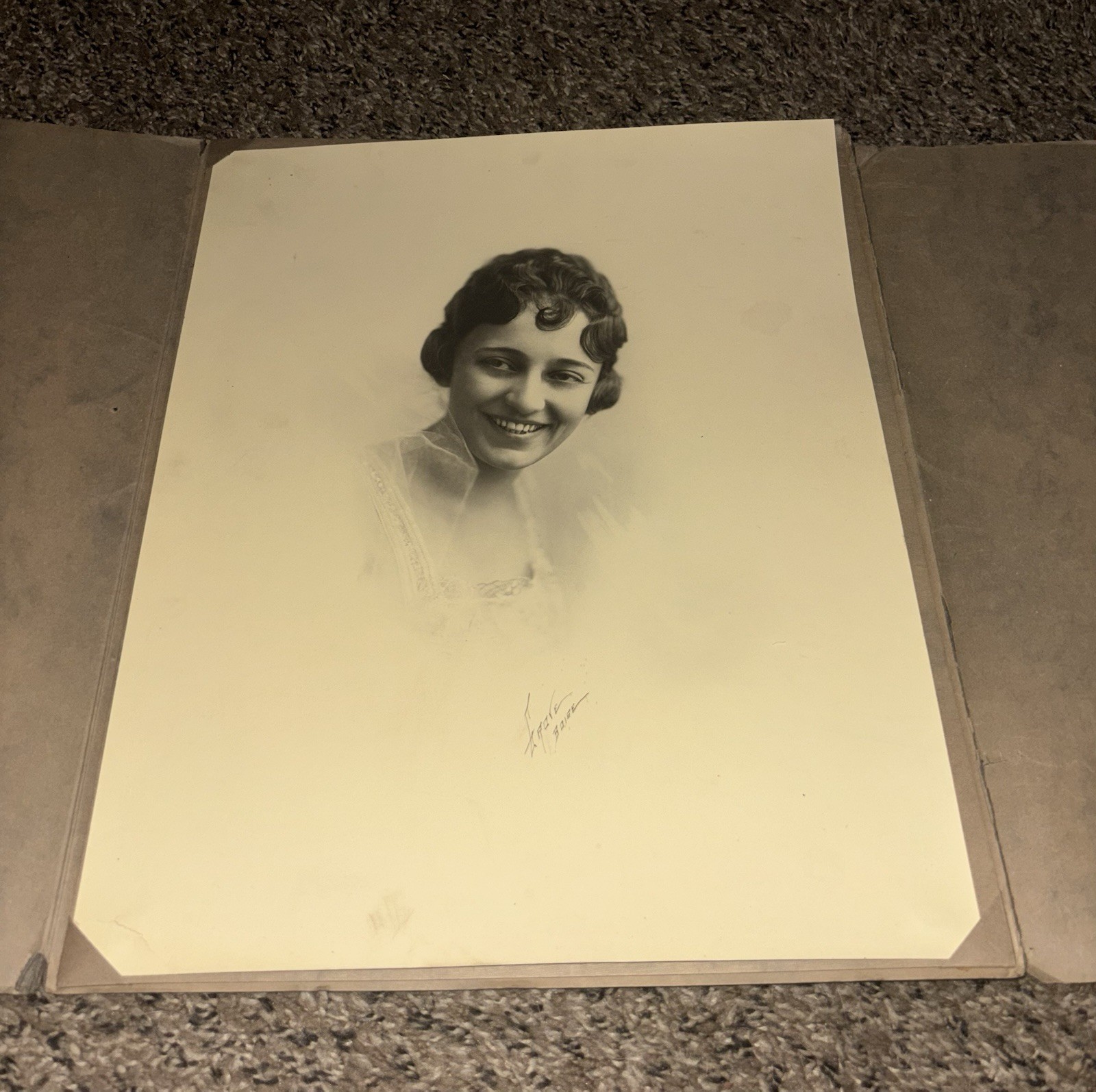 Vintage 1920’s Flapper Era Portrait Photo Woman Grove Studios Boise Antique 