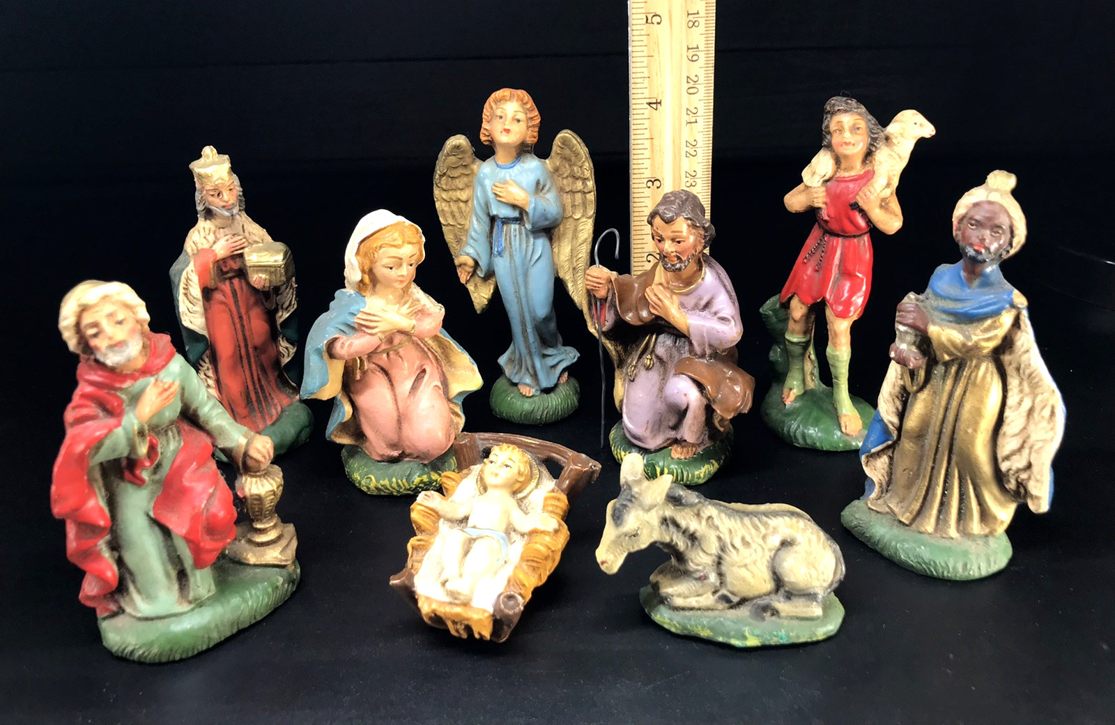 VINTAGE NATIVITY ITALY PLASTER 4\